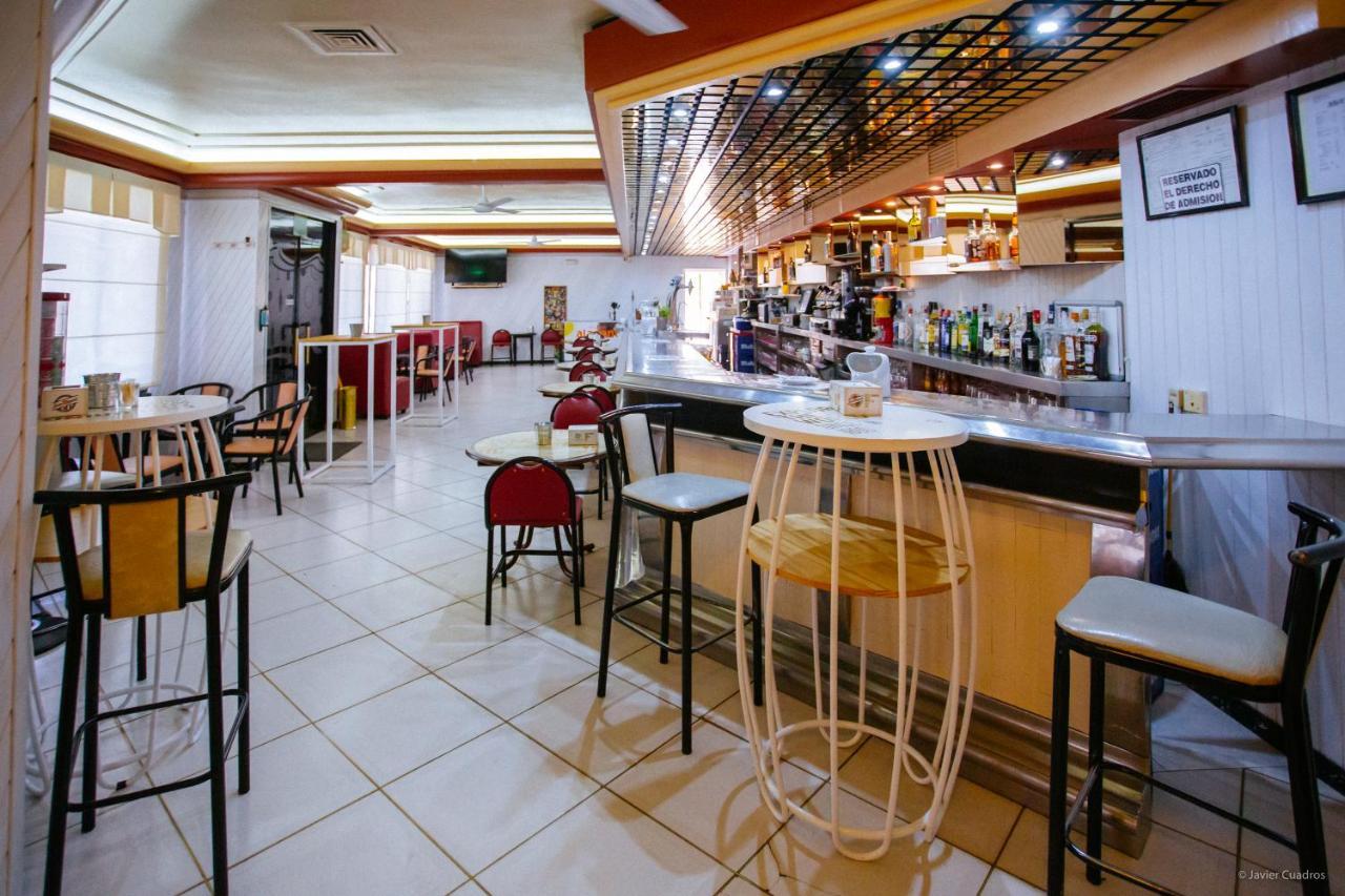 Hotel Avenida Beas de Segura Esterno foto