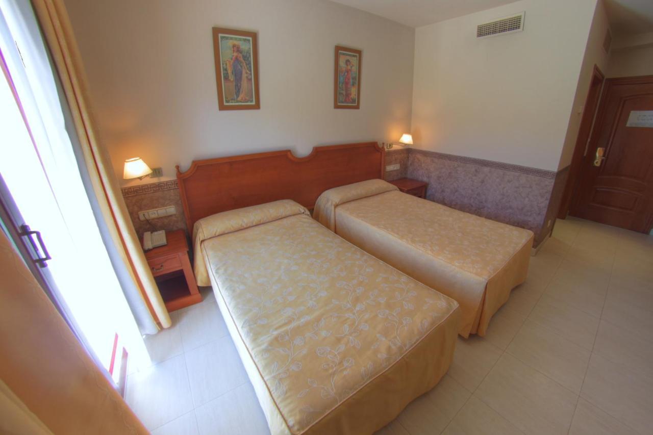 Hotel Avenida Beas de Segura Camera foto