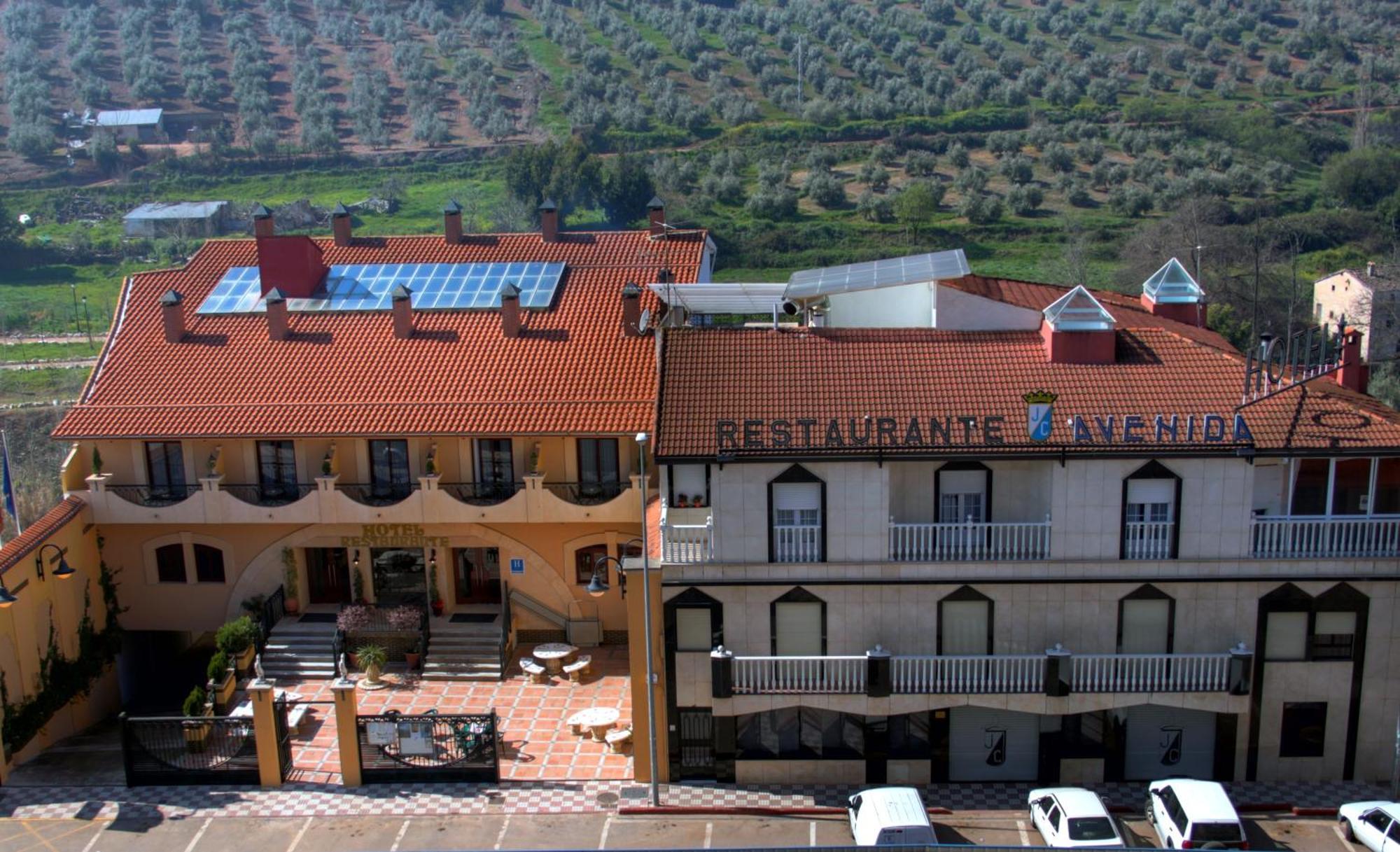 Hotel Avenida Beas de Segura Esterno foto